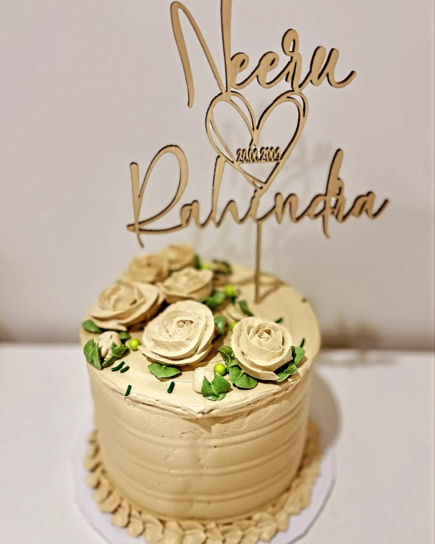 Photo by Myra Cake Shop in Sydney, Australia